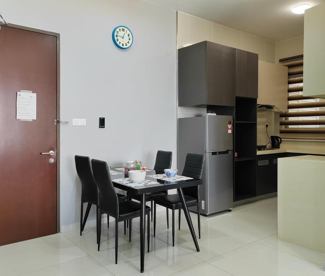 Dangabay Ciq Citysquare 2bd 6pax *